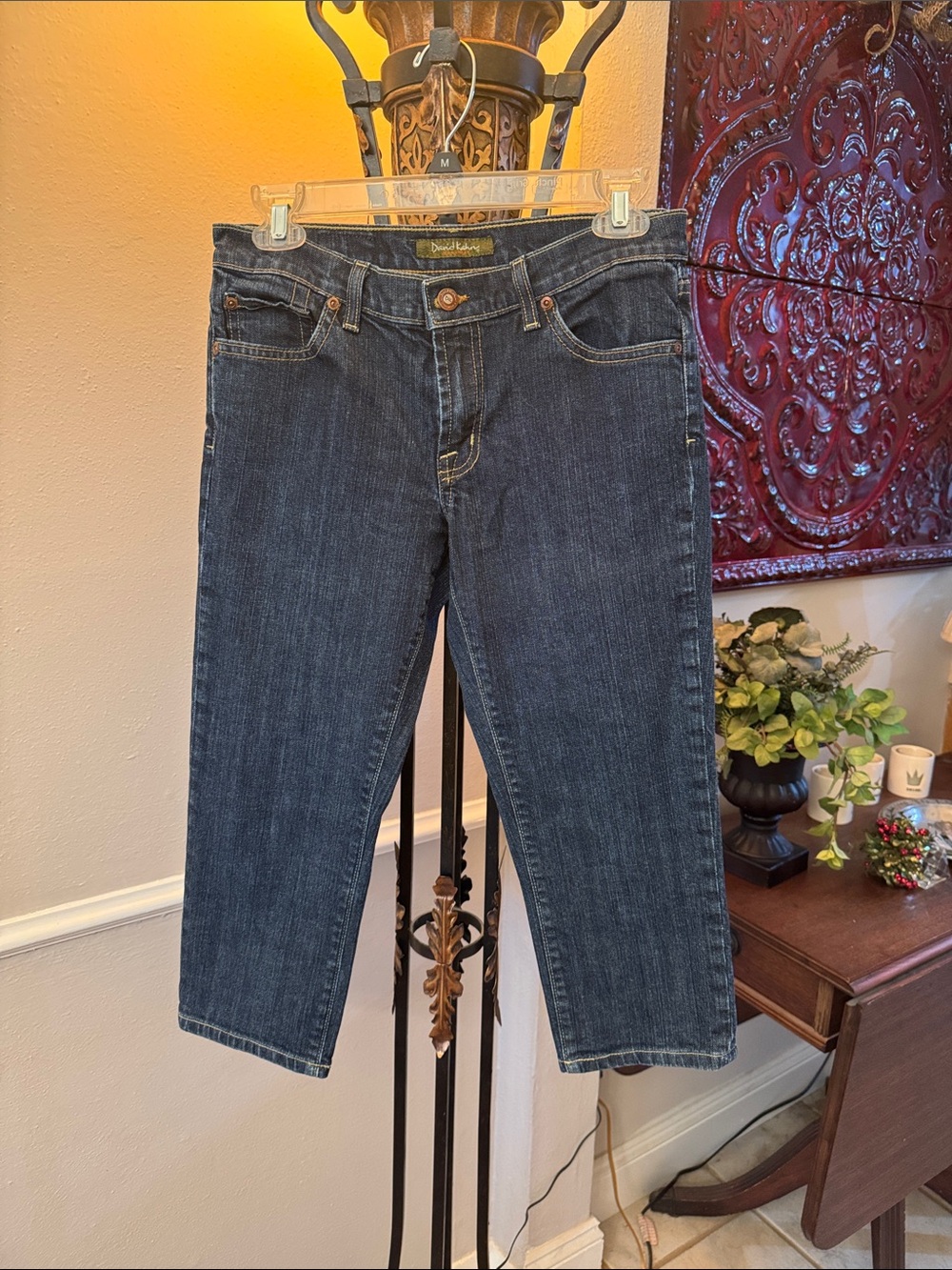 David Kahn women’s capris Dark Blue Jeans